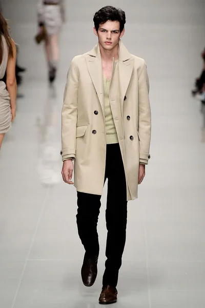 Look 21